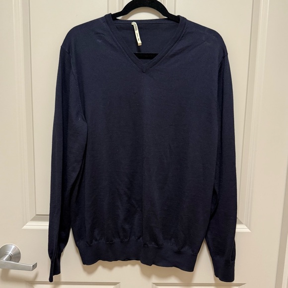 Maurizio Baldassari Men's V-Neck Sweater